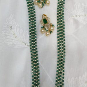 Caesar with swarovski peral